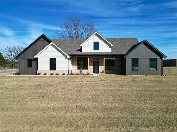 11908 County Road 3513 Loop, Ada, OK 74820