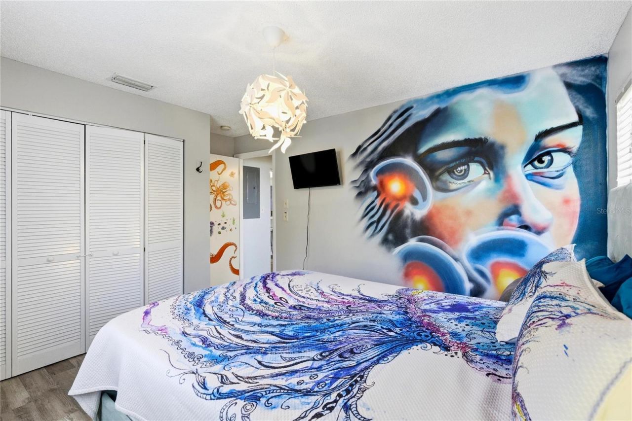 527 Beach Road, Sarasota, FL 34242 Photo