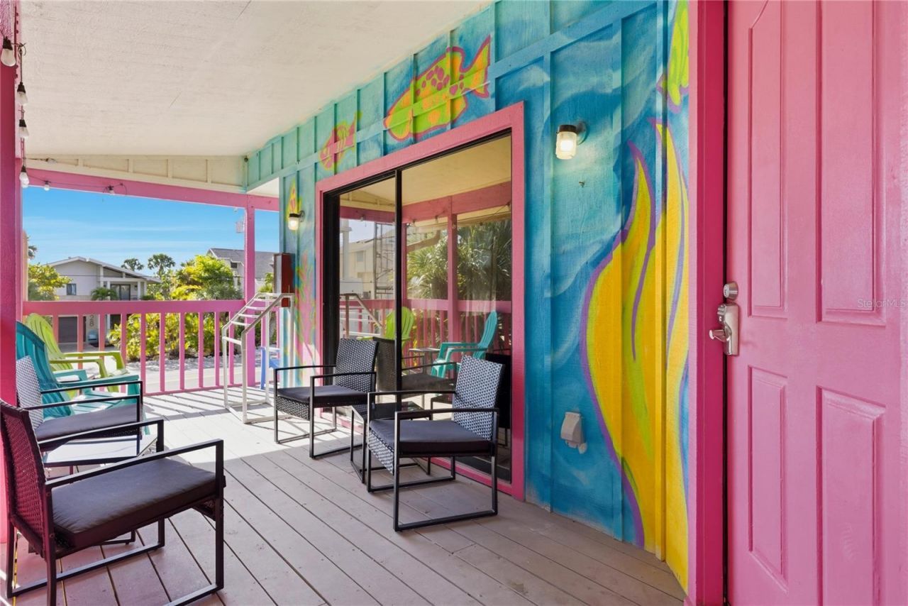 527 Beach Road, Sarasota, FL 34242 Photo