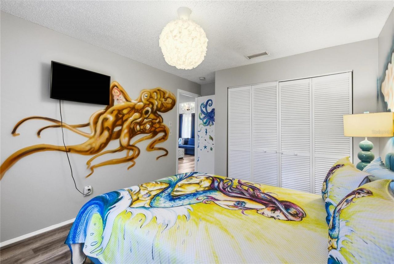 527 Beach Road, Sarasota, FL 34242 Photo