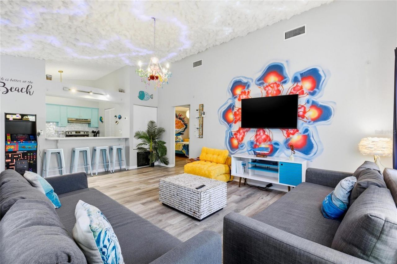 527 Beach Road, Sarasota, FL 34242 Photo