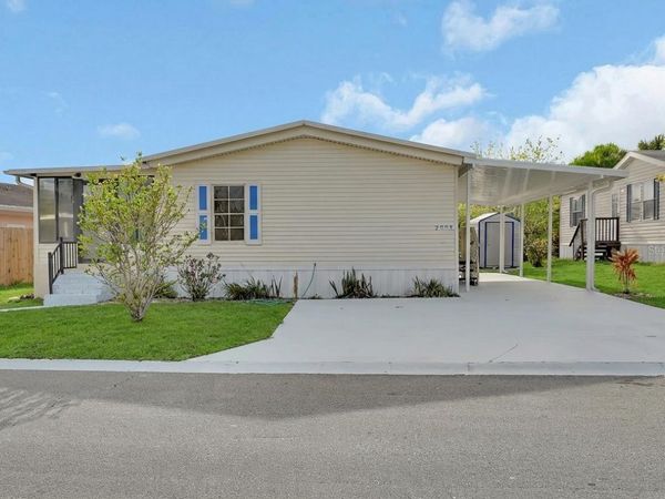 2008 HICKORYWOOD DRIVE, SOUTH DAYTONA, FL 32119