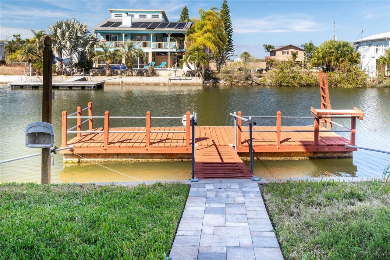 5100 Cedarbrook Lane, Hernando Beach, FL 34607 Photo