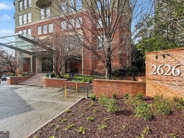 2626 Peachtree Road NW, Unit 901, Atlanta, GA 30305