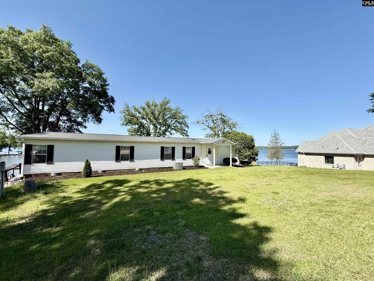 37 Suede Lane Photo 33