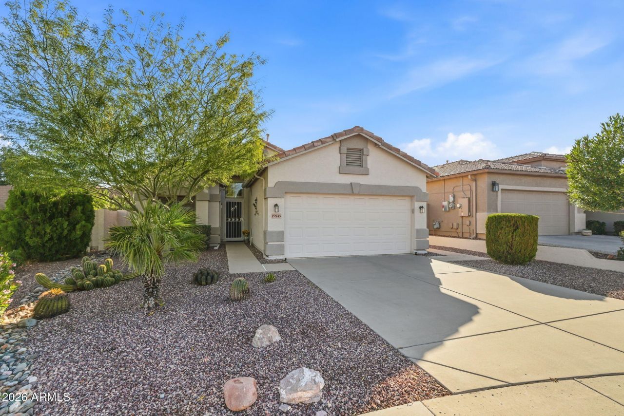 19545 N 108th Avenue, Peoria, AZ 85373 Main Photo