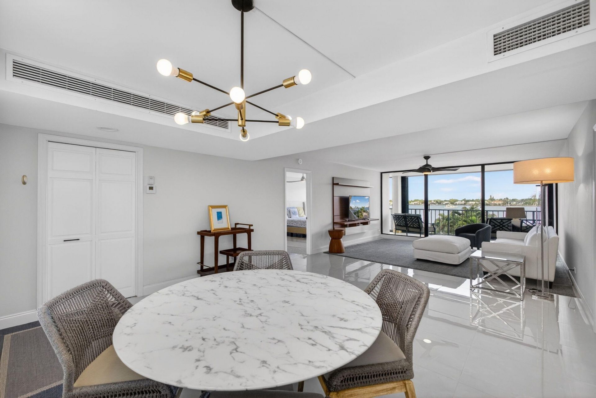 130 Lakeshore Drive, Unit 323, North Palm Beach, FL 33408 Photo