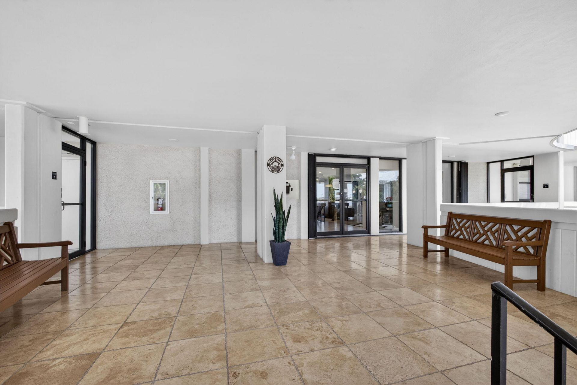 130 Lakeshore Drive, Unit 323, North Palm Beach, FL 33408 Photo