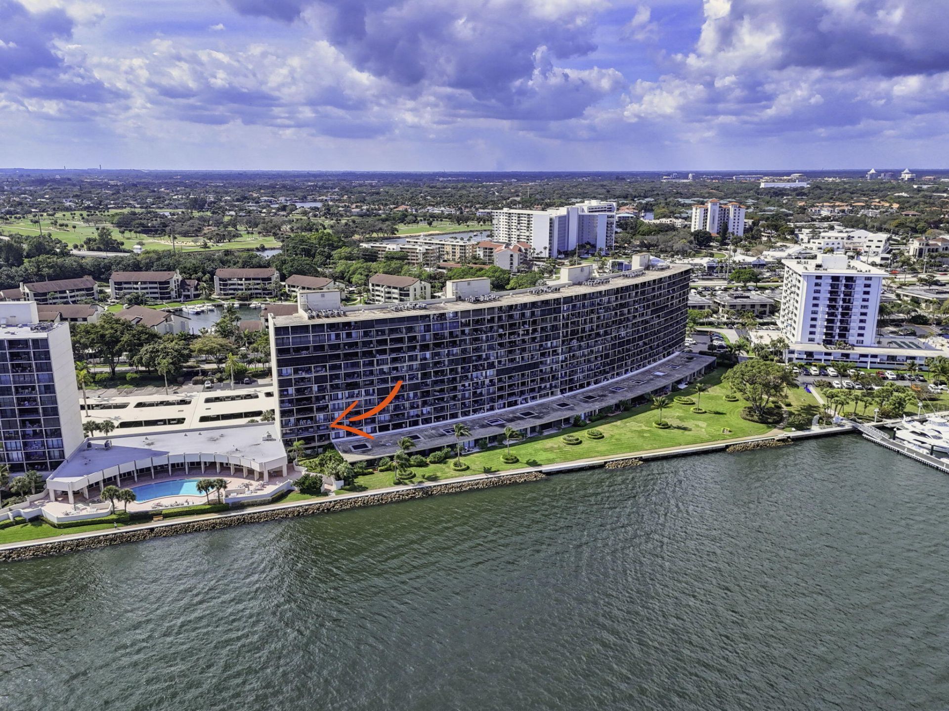 130 Lakeshore Drive, Unit 323, North Palm Beach, FL 33408 Photo