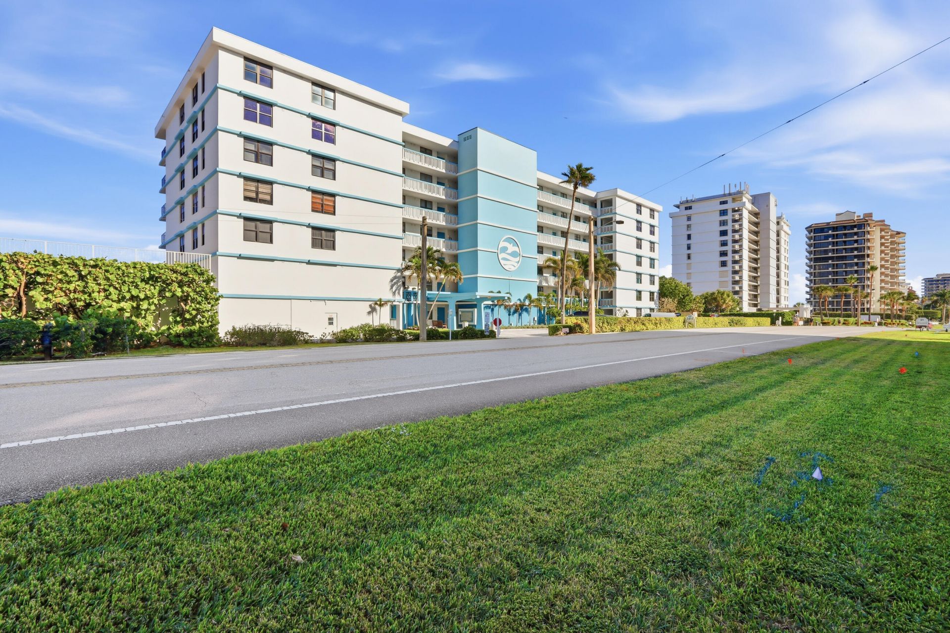 900 Ocean Drive, Unit 207, Juno Beach, FL 33408 Photo