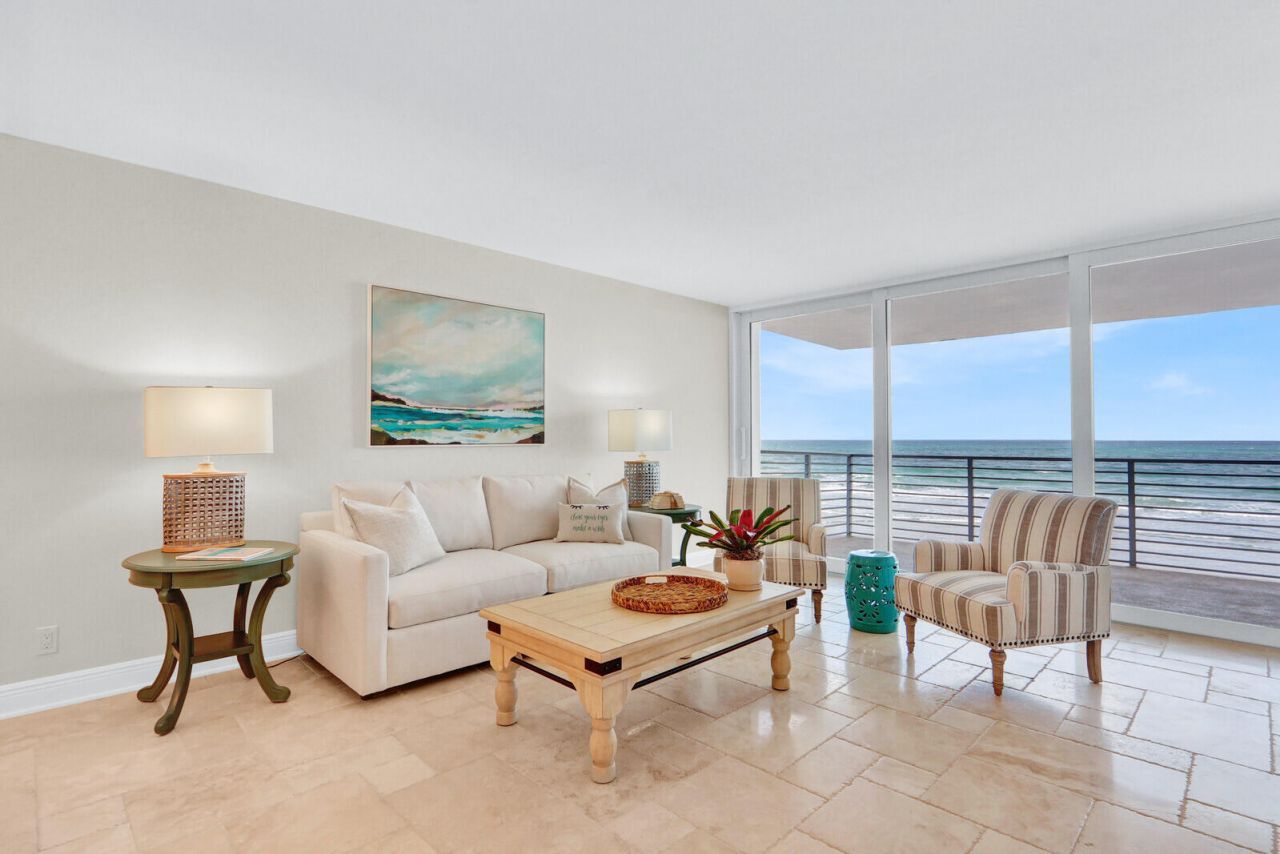 900 Ocean Drive, Unit 207, Juno Beach, FL 33408 Photo