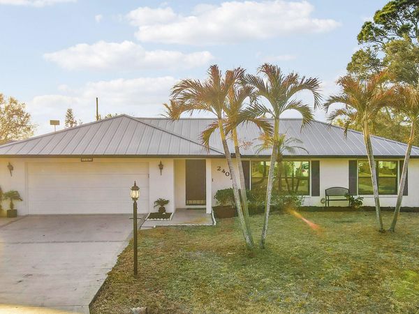2402 SE Alden Street, Port Saint Lucie, FL 34984