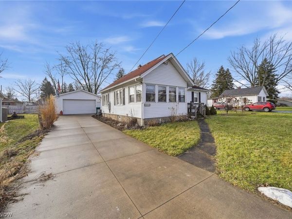 3842 Moreland Avenue, Stow, OH 44224