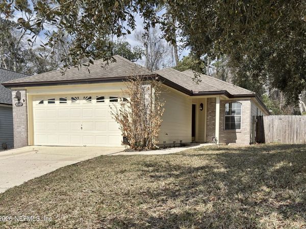 10389 HOMARD Boulevard N, Jacksonville, FL 32225