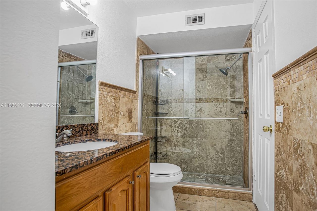 12650 Vista Isles Dr , Unit 926, Sunrise, FL 33325 Photo