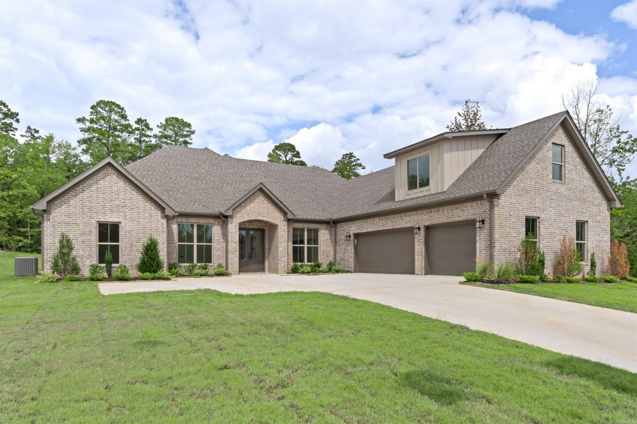 280 Middleton Place Drive Benton, AR 72019
