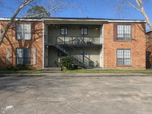 136 Hummingbird Lane , Lafayette, LA 70506