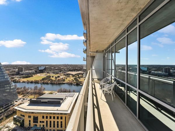 222 West Ave, Unit 2605, Austin, TX 78701