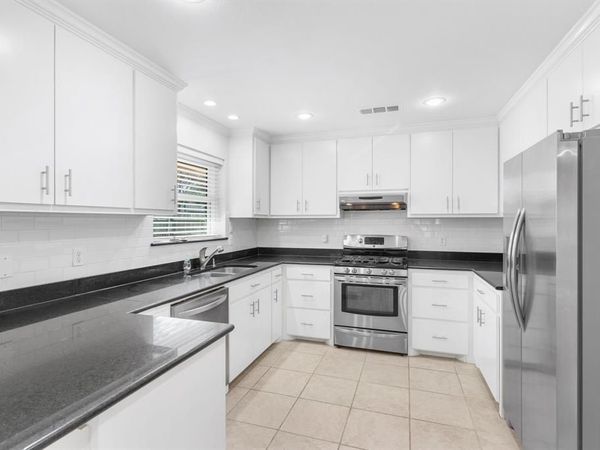 831 Warren, Richardson, TX 75080