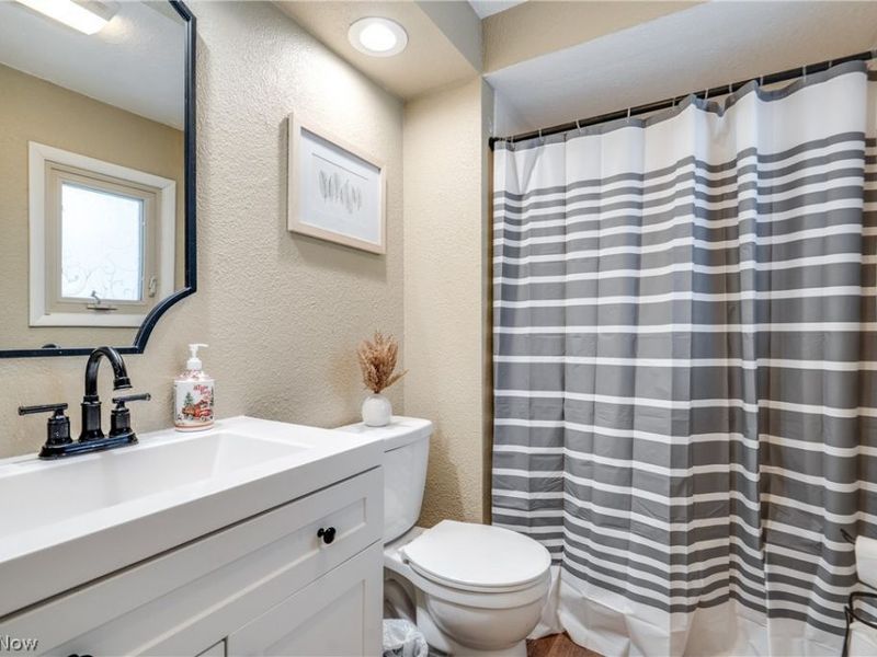 5651 Grafton Road, Valley City, OH 44280 Photo 25