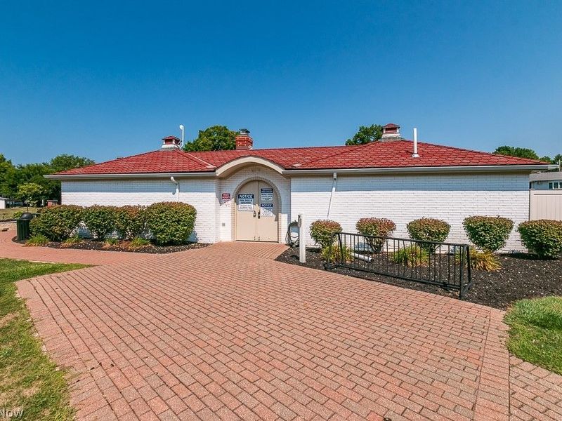 10 Meadowlawn Drive, Unit 13, Mentor, OH 44060 Photo 27