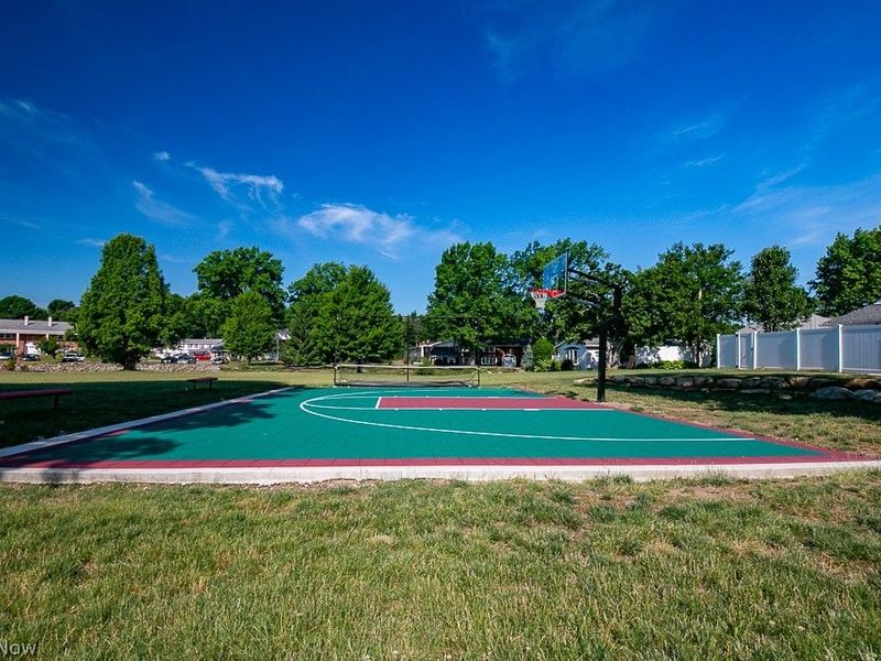 10 Meadowlawn Drive, Unit 13, Mentor, OH 44060 Photo 28