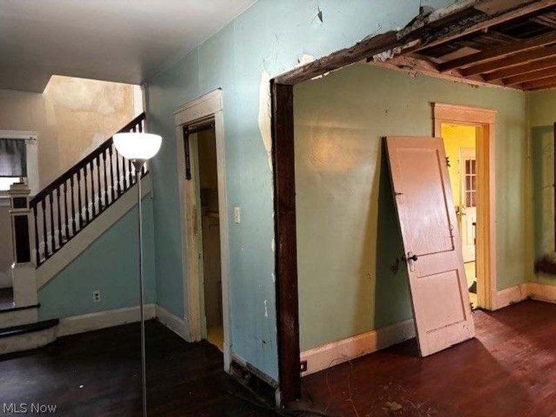 4009 Hyde Avenue, Cleveland, OH 44109 Photo 5