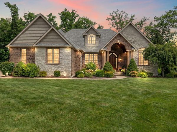 1089 George Ade Court, Crown Point, IN 46307