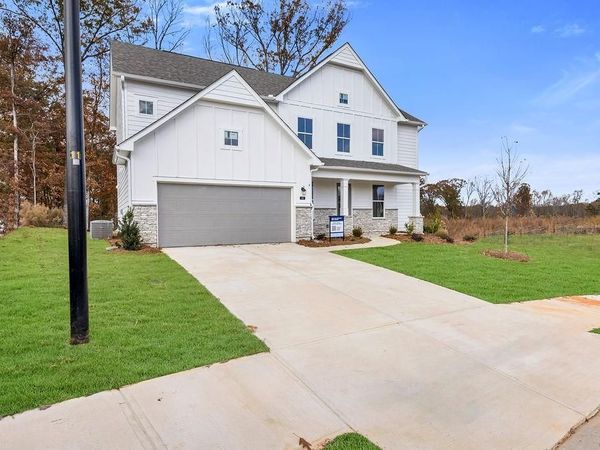 195 Hickory Grove Lane, Hoschton, GA 30548