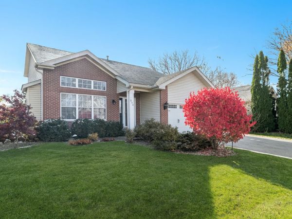 255 Midlane Drive , Crystal Lake, IL 60012