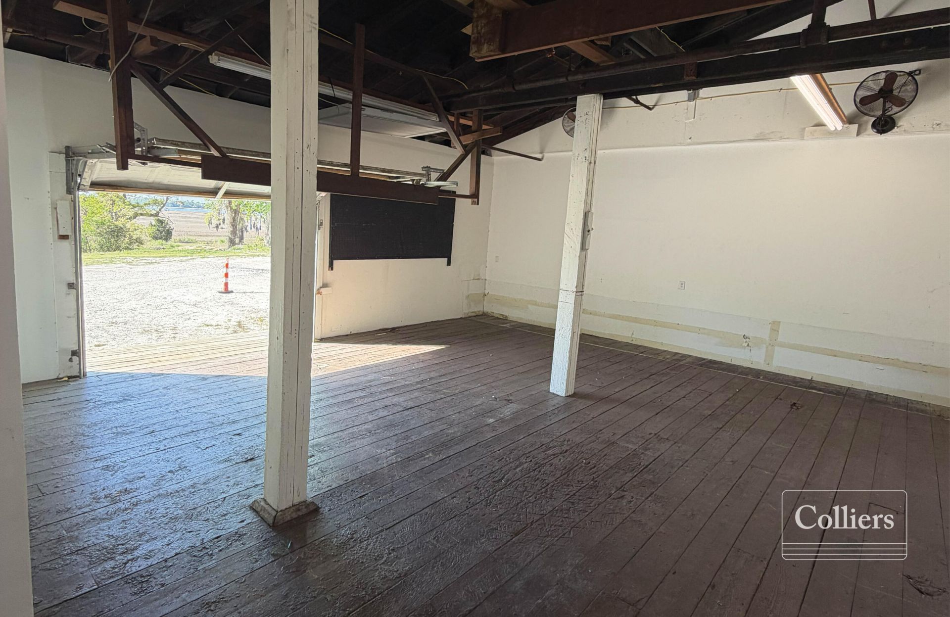 2894 Pringle Street Photo 6