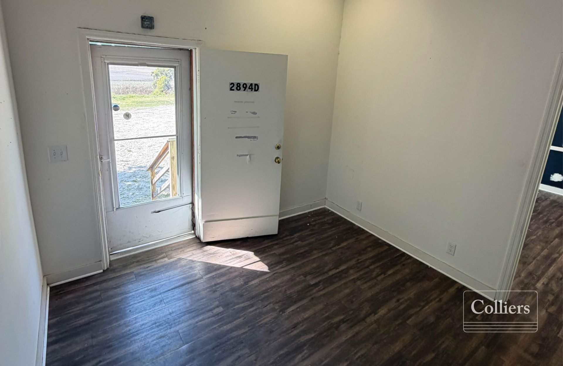 2894 Pringle Street Photo 9