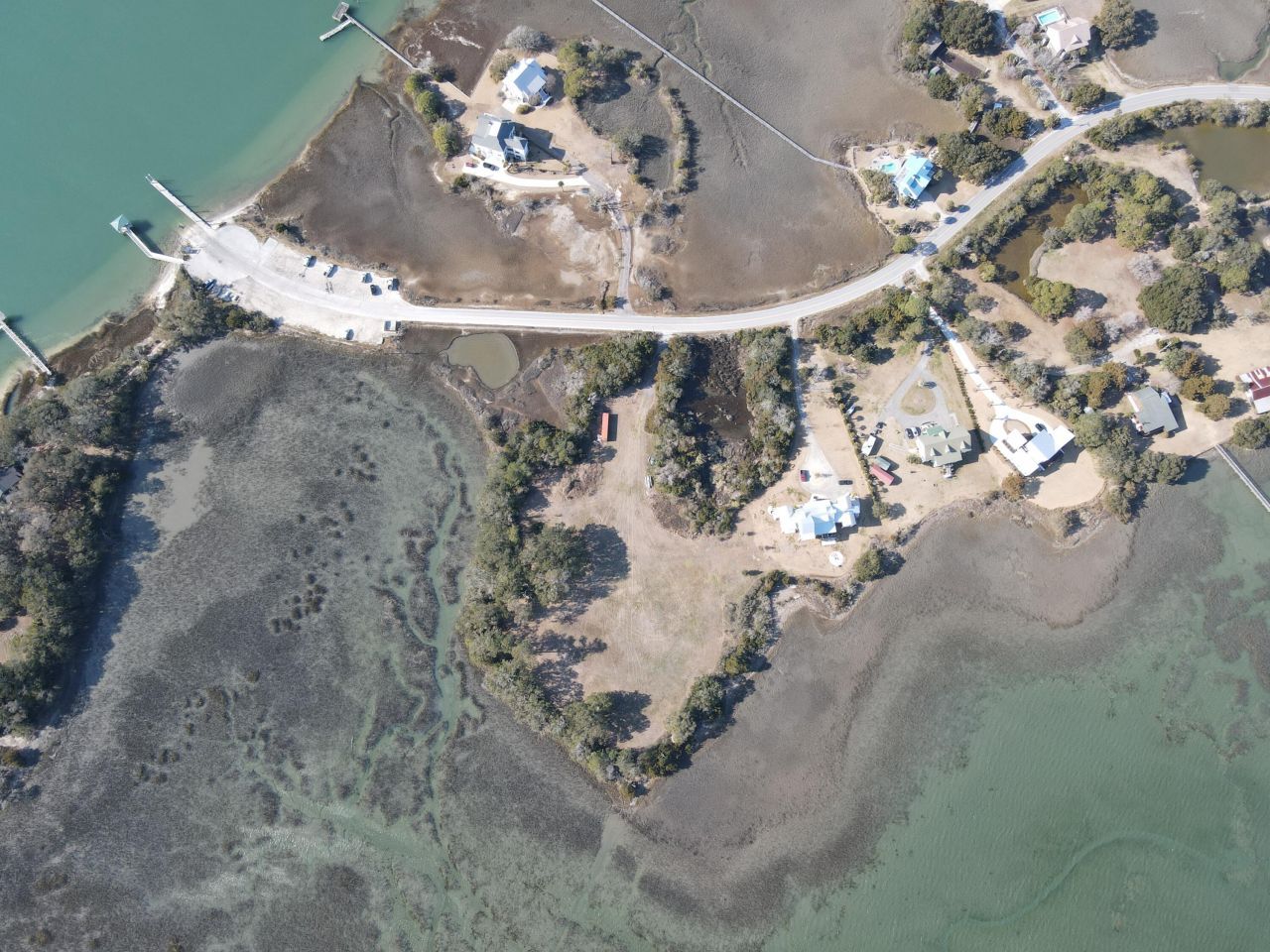 2421 Sol Legare Road Photo 4