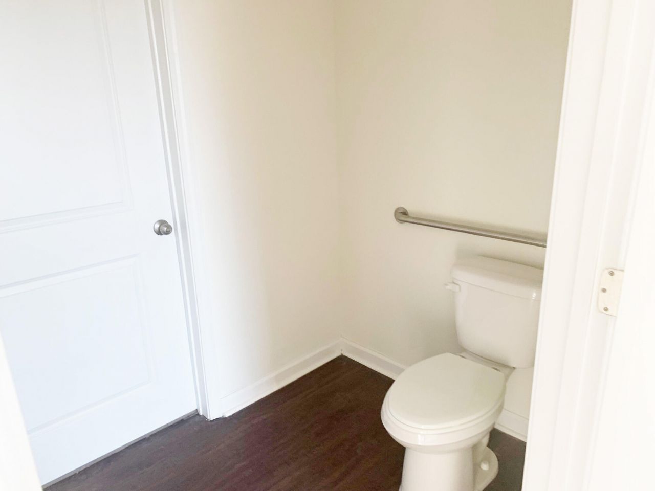 7123 Cross County Road Photo 6