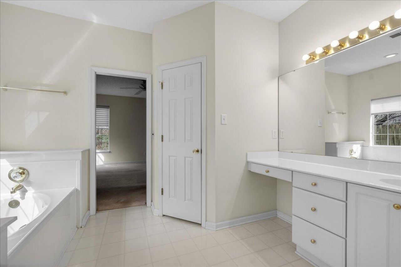 3412 Forest Glen Drive Photo 25