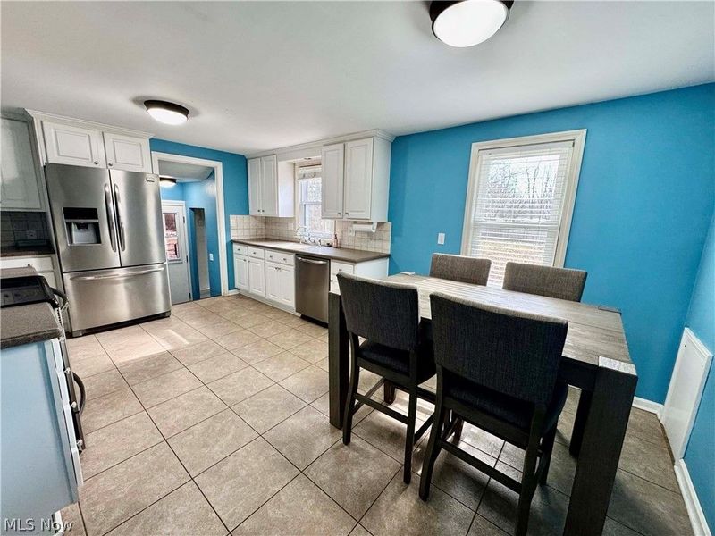 1068 Ivy Street NW, North Canton, OH 44720 Photo 10