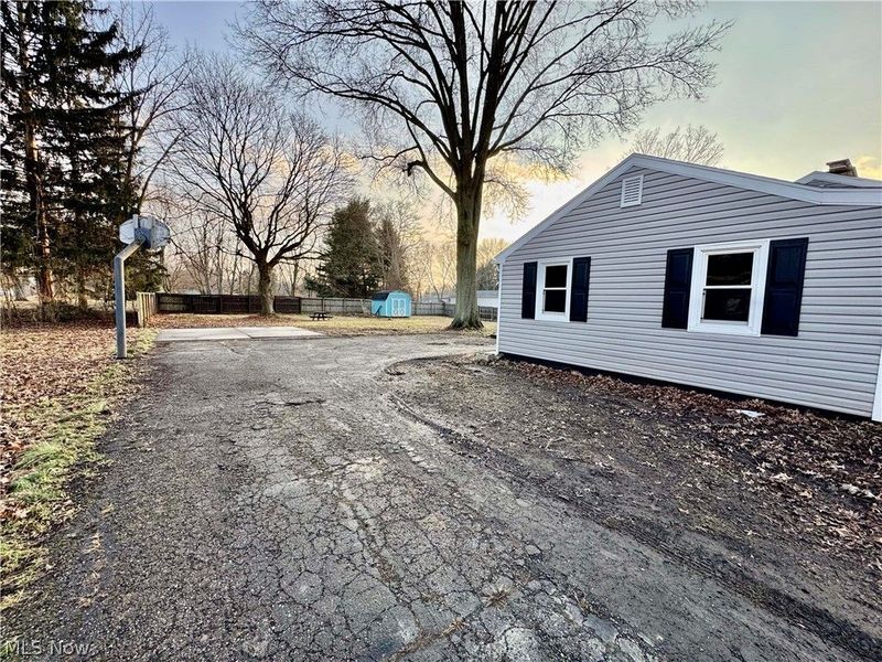 1068 Ivy Street NW, North Canton, OH 44720 Photo 23