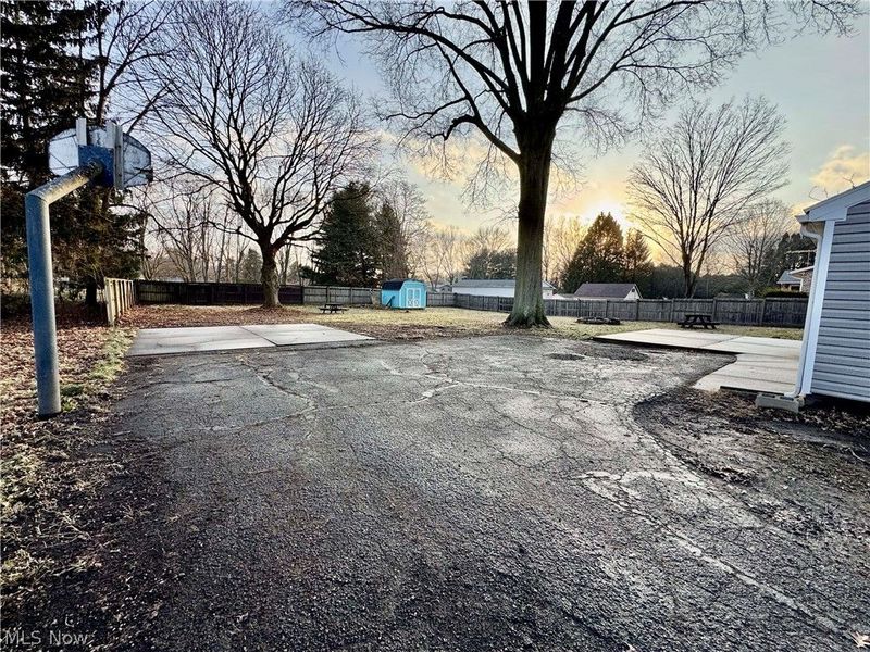 1068 Ivy Street NW, North Canton, OH 44720 Photo 24