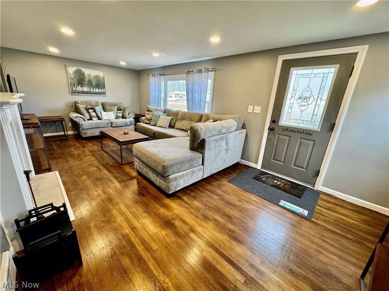 1068 Ivy Street NW, North Canton, OH 44720 Photo 8