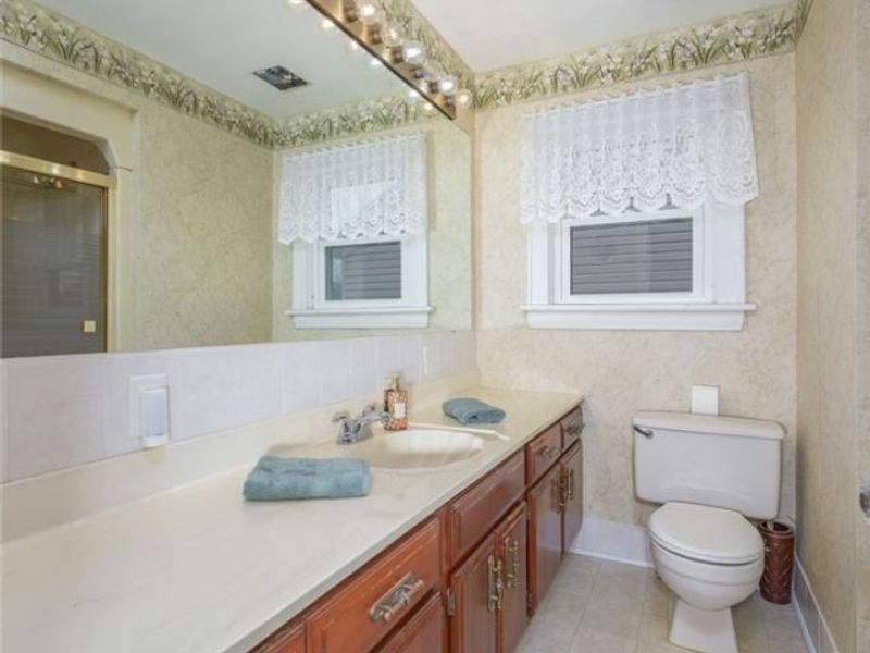 2374 Roth Drive, Cuyahoga Falls, OH 44221 Photo 25