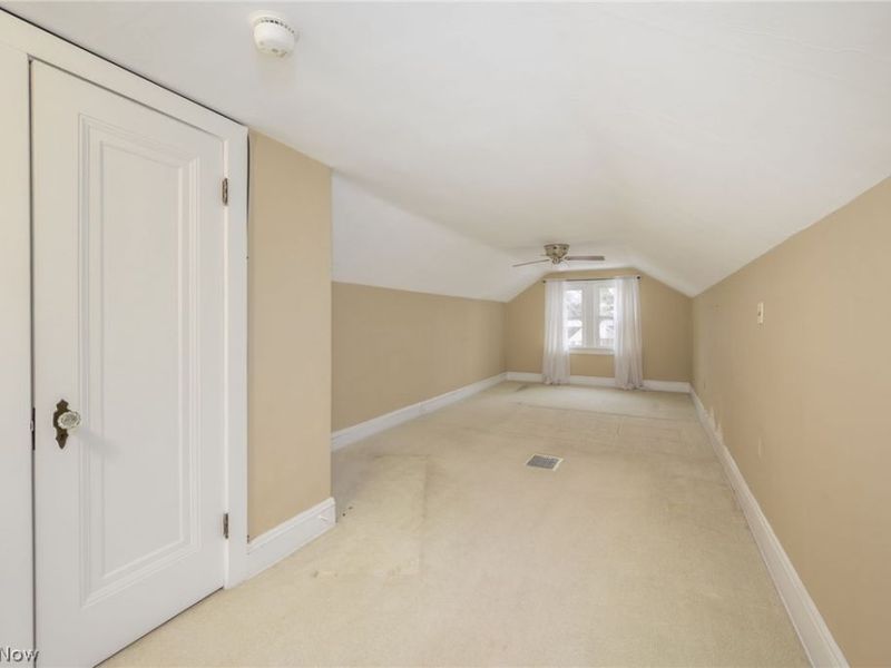 2374 Roth Drive, Cuyahoga Falls, OH 44221 Photo 33