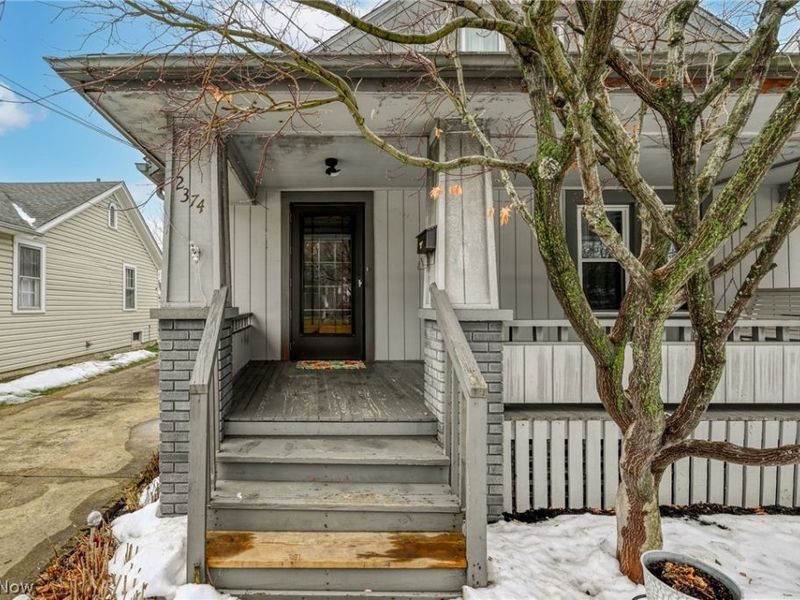 2374 Roth Drive, Cuyahoga Falls, OH 44221 Photo 4