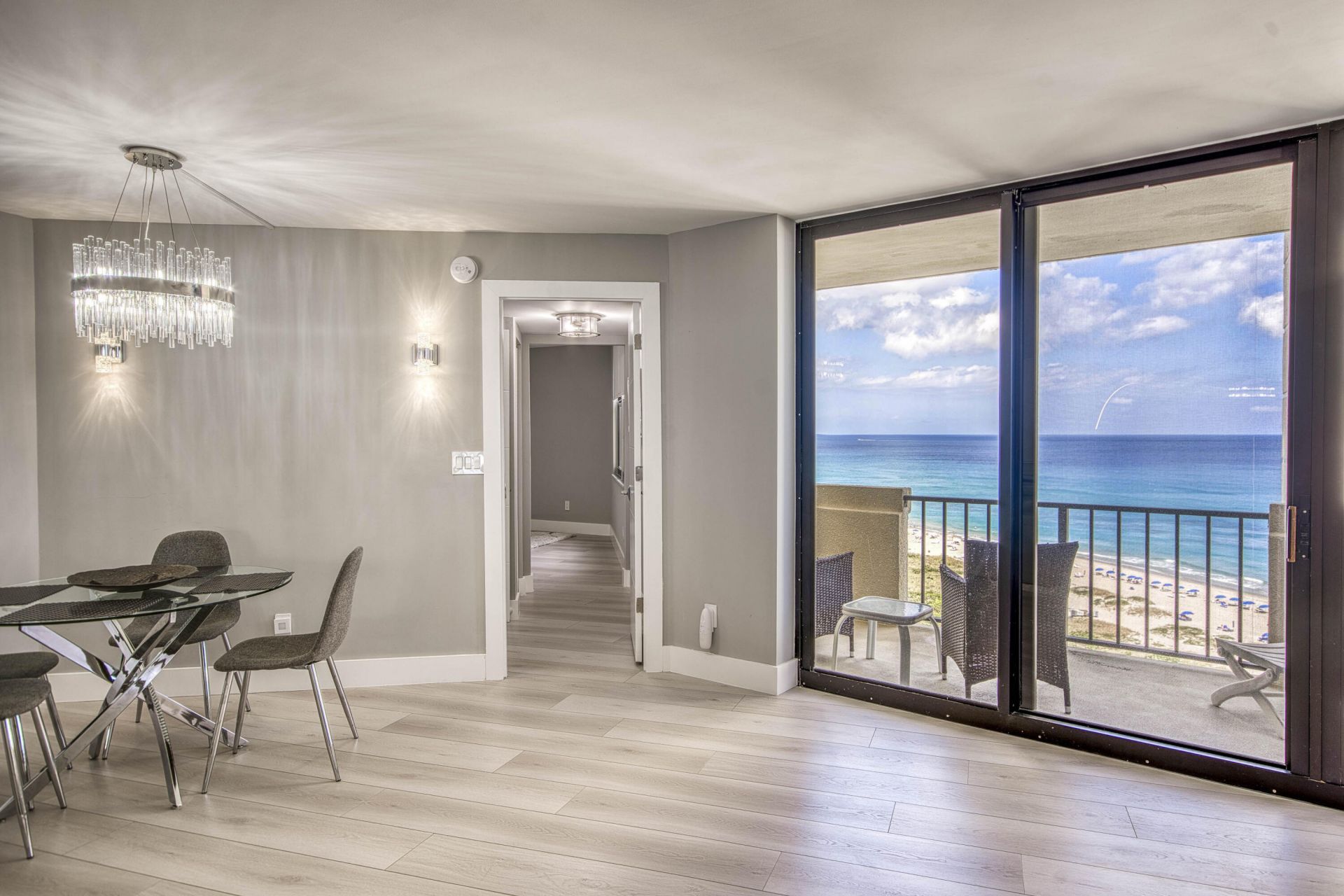 2800 N Ocean Drive, Unit B-15d, Singer Island, FL 33404 Photo