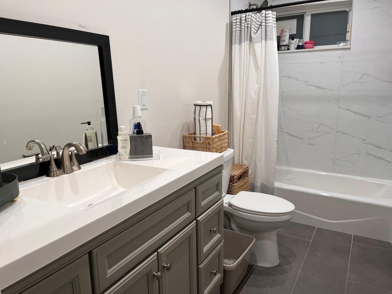 850 NE 173rd Terrace, Miami, FL 33162 Photo