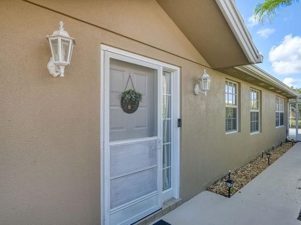 1531 NW Amherst Drive, Unit B, Port St. Lucie, FL 34986