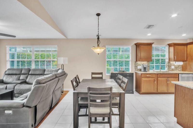 1531 NW Amherst Drive, Unit B, Port Saint Lucie, FL 34986 Photo