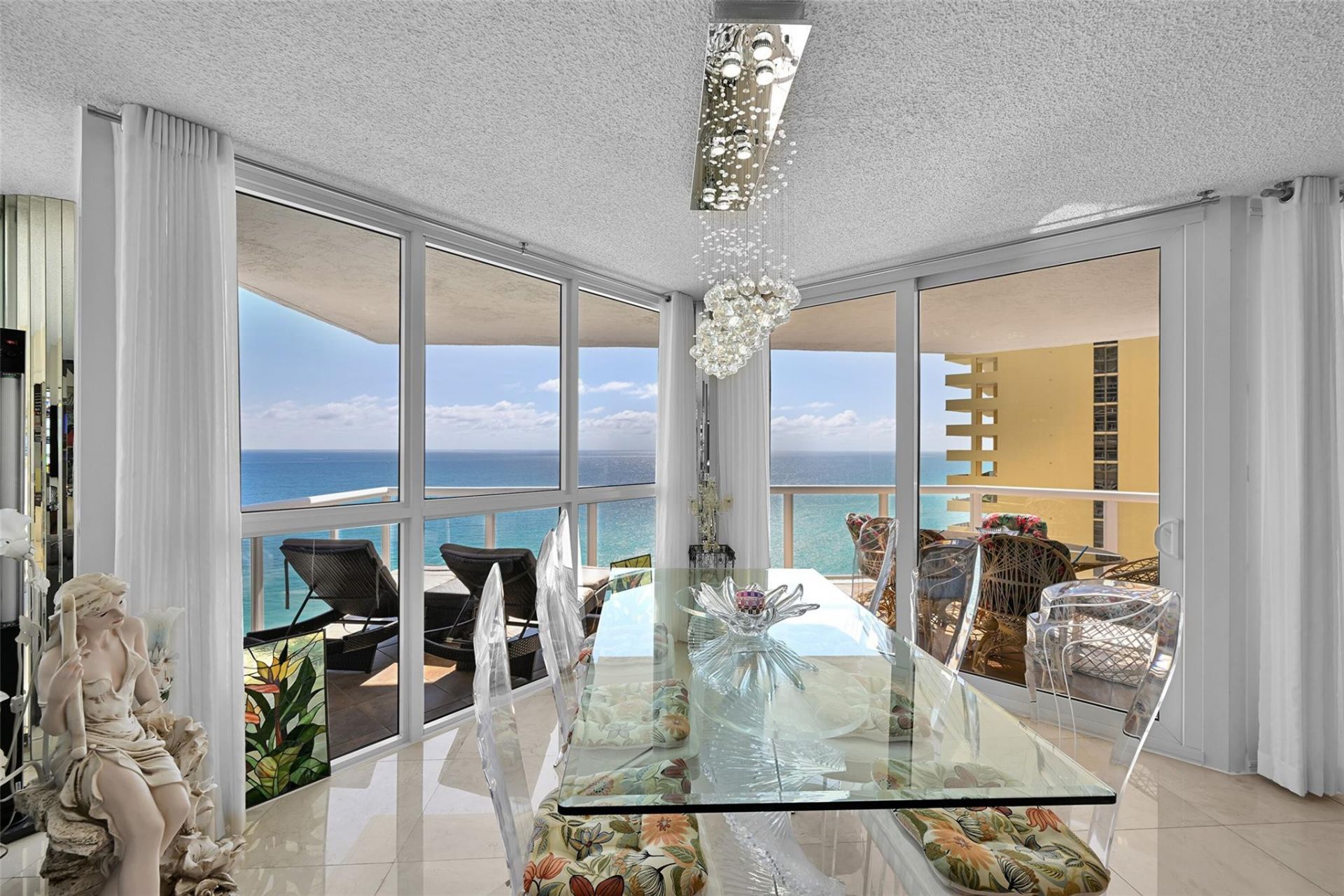 16425 Collins Avenue, Unit 2011, Sunny Isles Beach, FL 33160 Photo