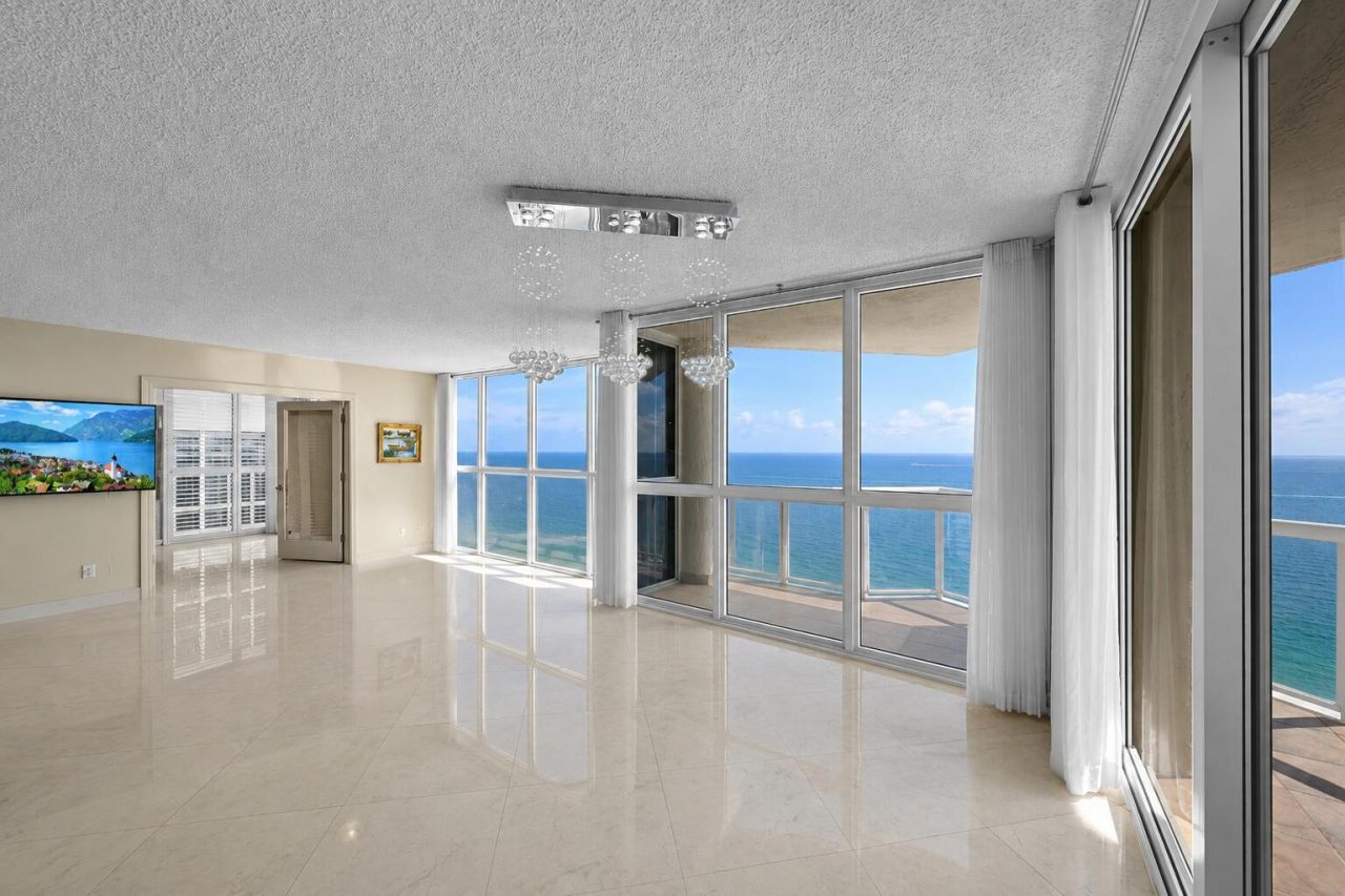 16425 Collins Avenue, Unit 2011, Sunny Isles Beach, FL 33160 Photo