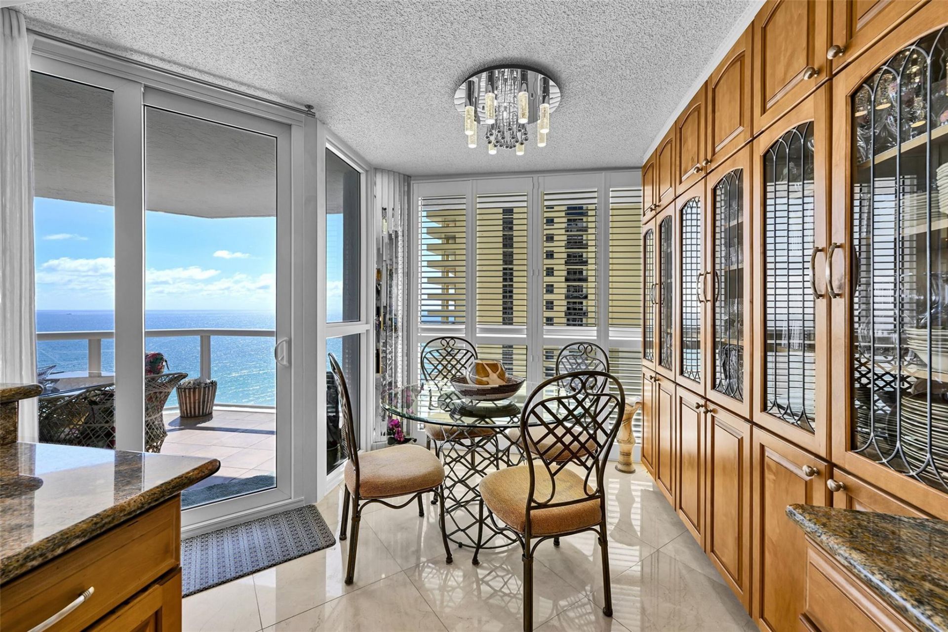 16425 Collins Avenue, Unit 2011, Sunny Isles Beach, FL 33160 Photo