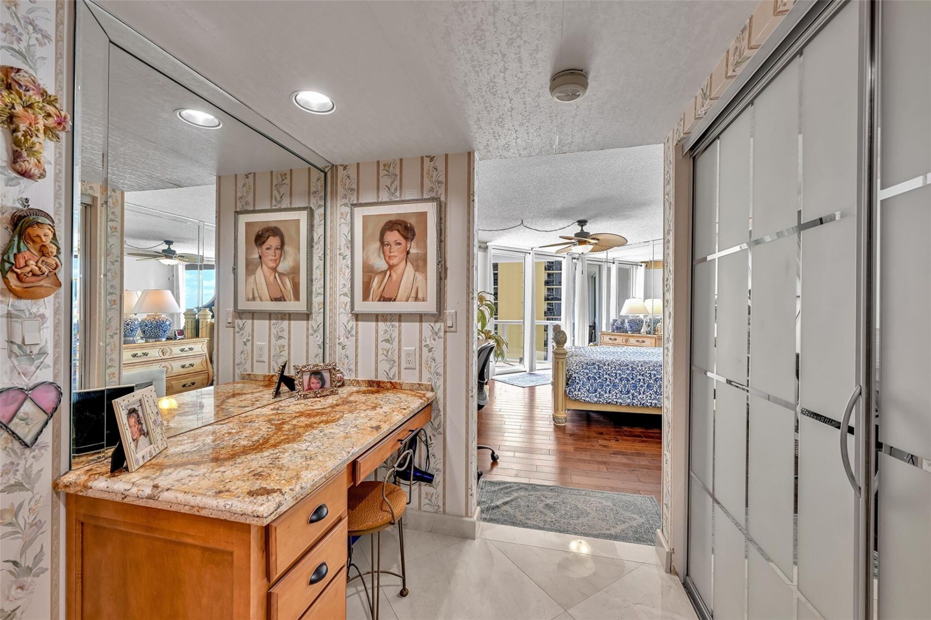 16425 Collins Avenue, Unit 2011, Sunny Isles Beach, FL 33160 Photo